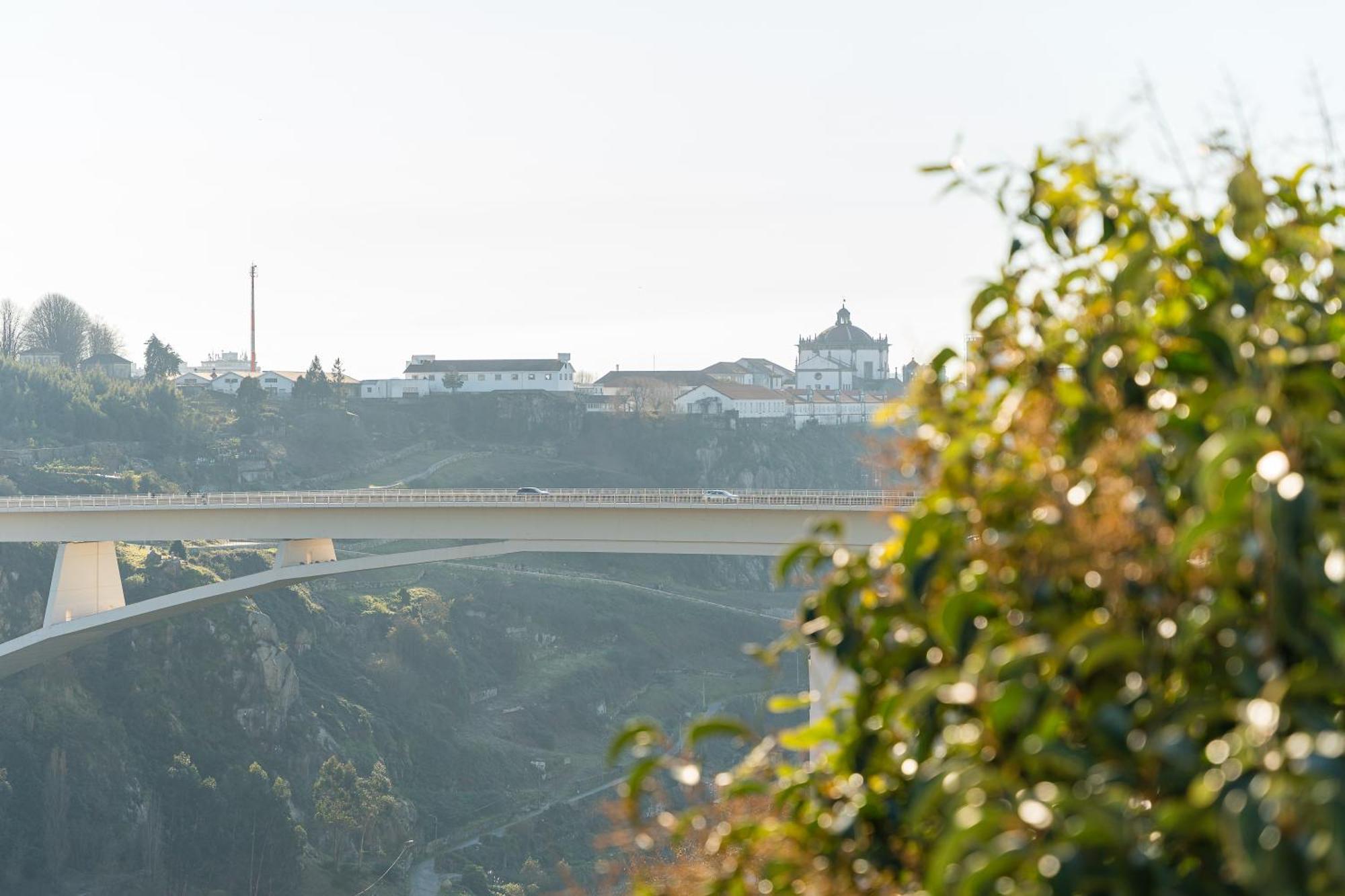 Guest H4U - Sao Vitor Studio River View Porto Exterior photo